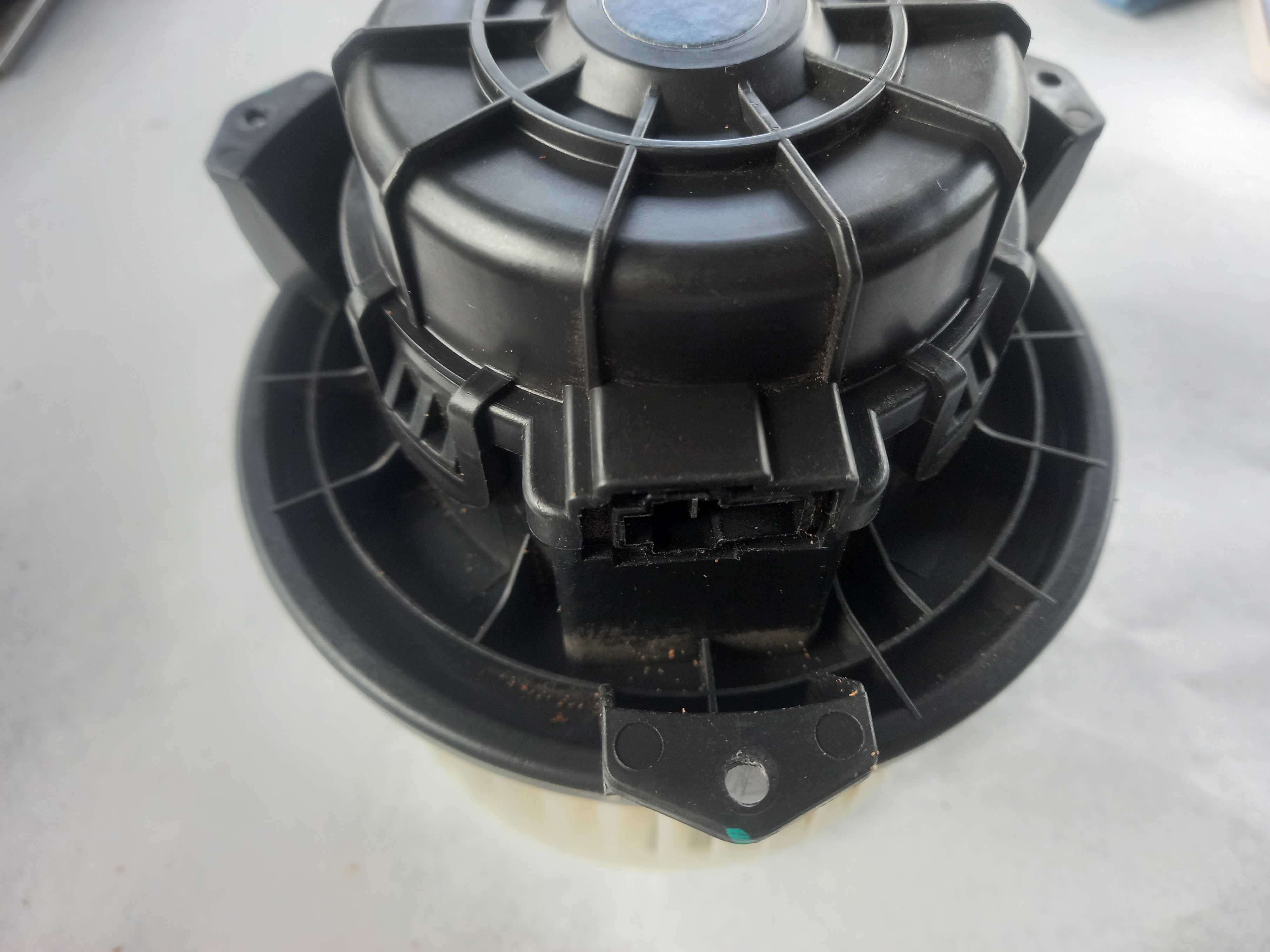 Motor de Ventilador Byd Dolphin Mini gs 2024 4