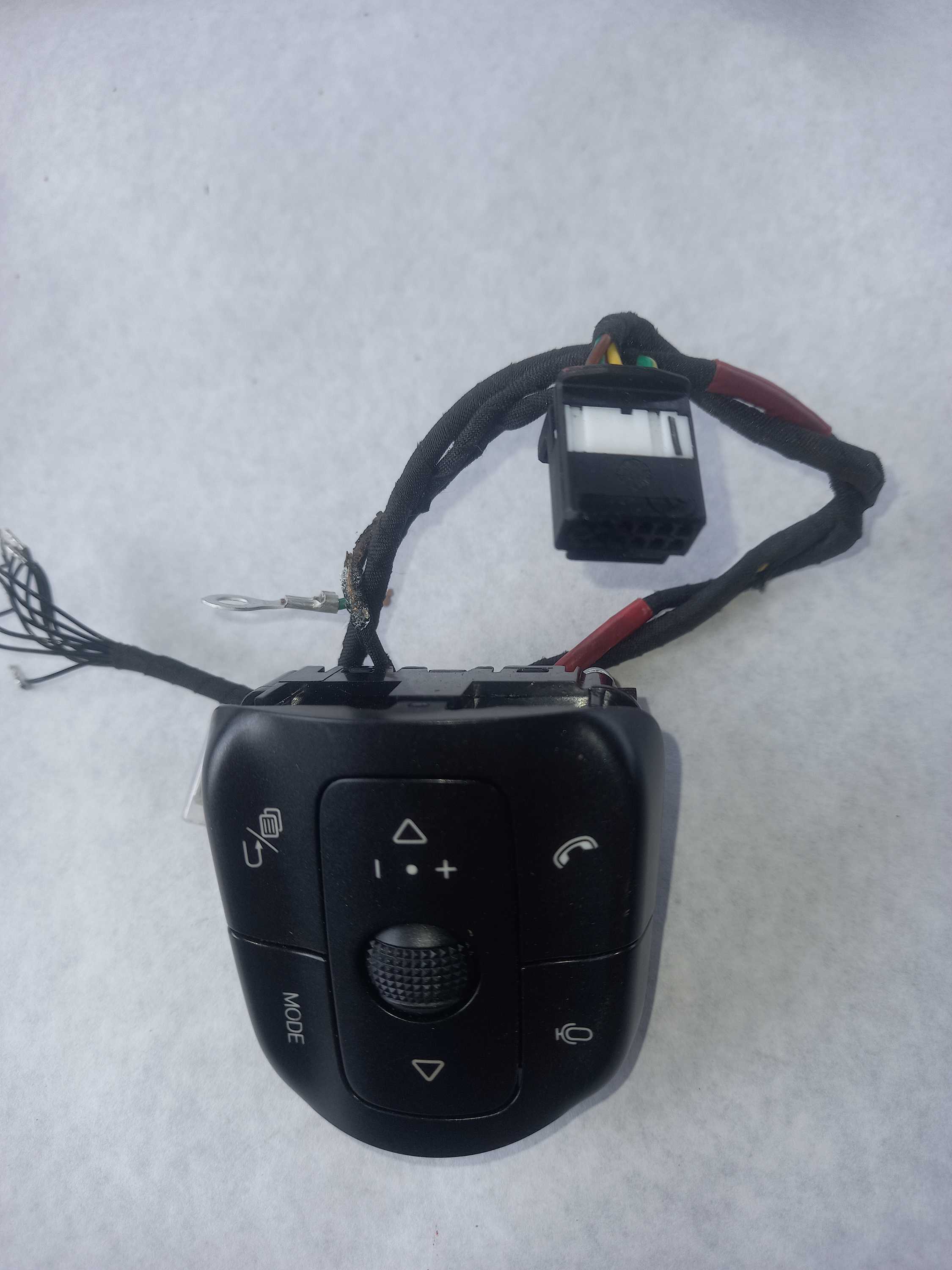 Controle Volante Direito Byd Dolphin Mini gs Ev 2024 3