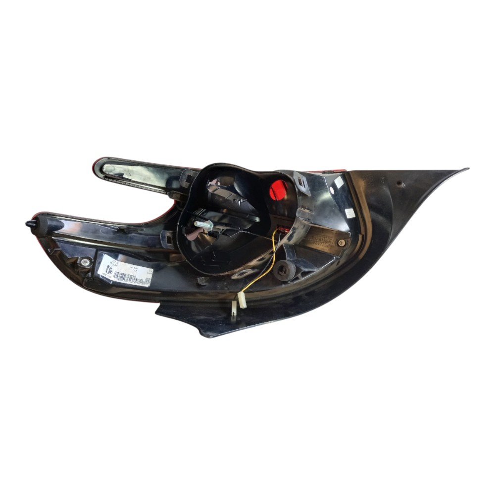 Lanterna Traseira esquerda Peugeot 208 griff 2013 5