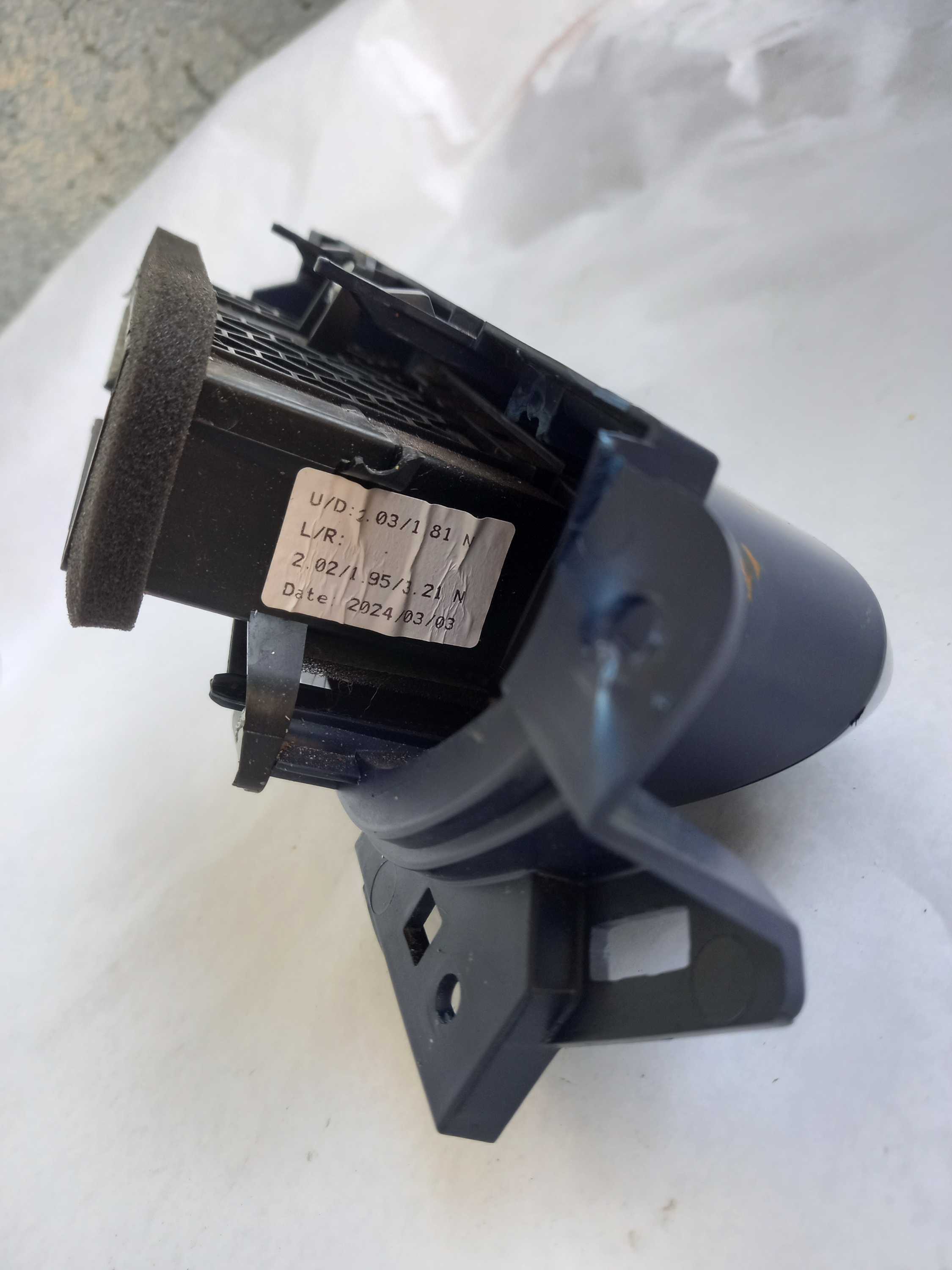 Difusor de Ar lado Direito Byd Dolphin Mini 2024 orig 4