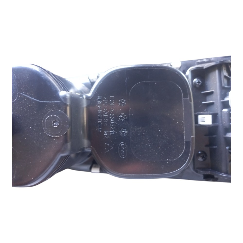 porta-copos do console central original elétrico BYD 3