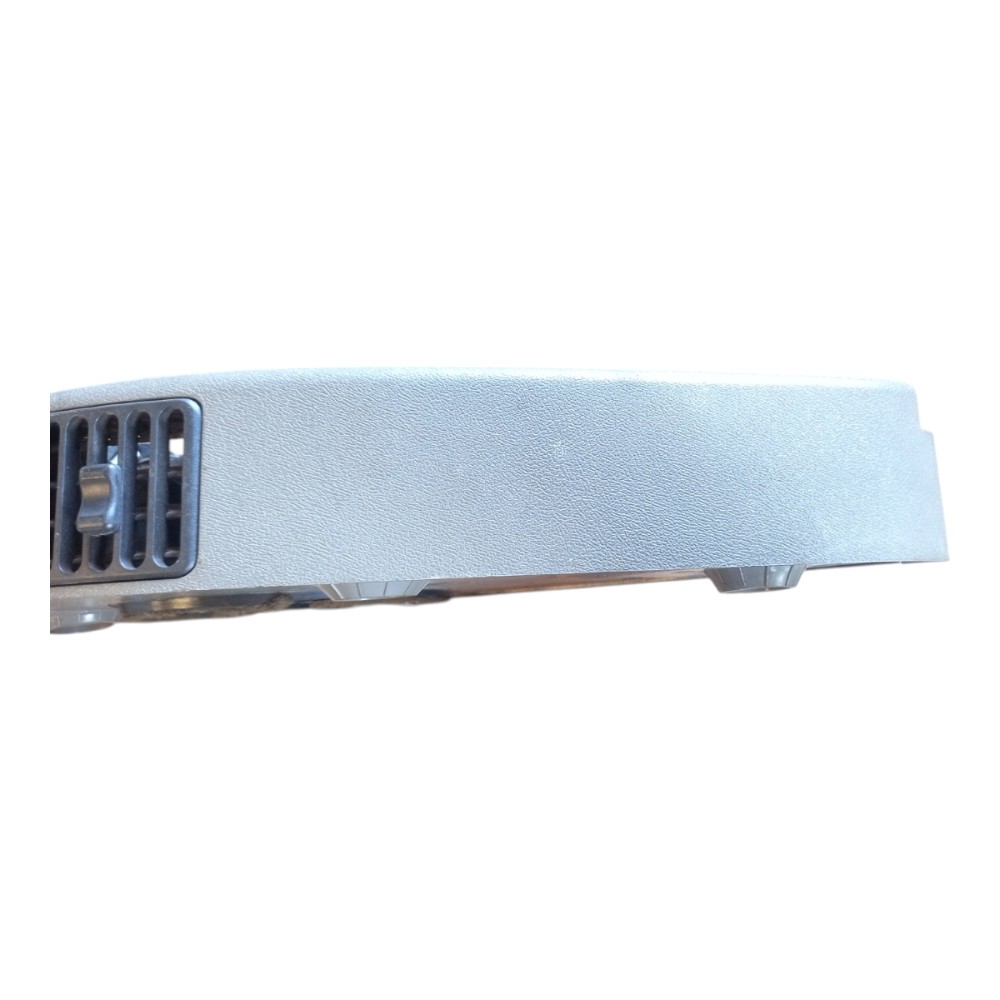 Difusor lateral-direito painel Omega GM original 90338478 10