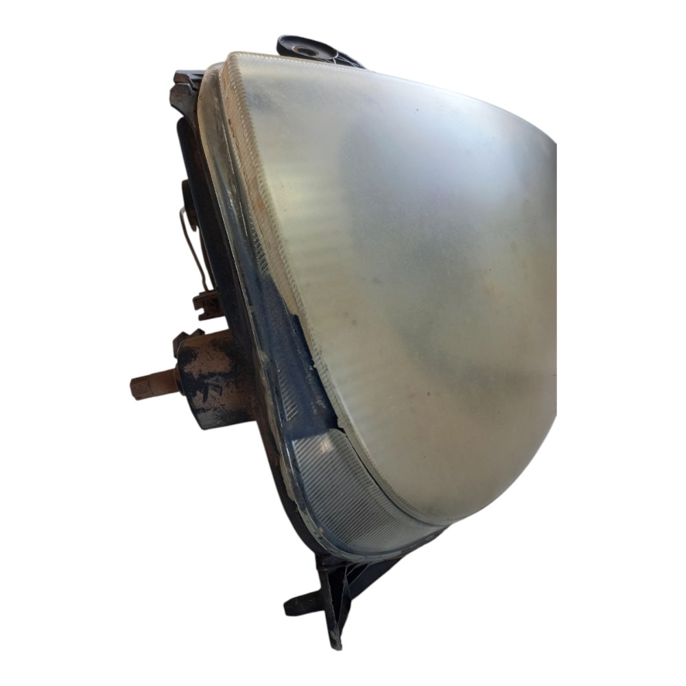 Farol direito FORD KÁ 2000 3
