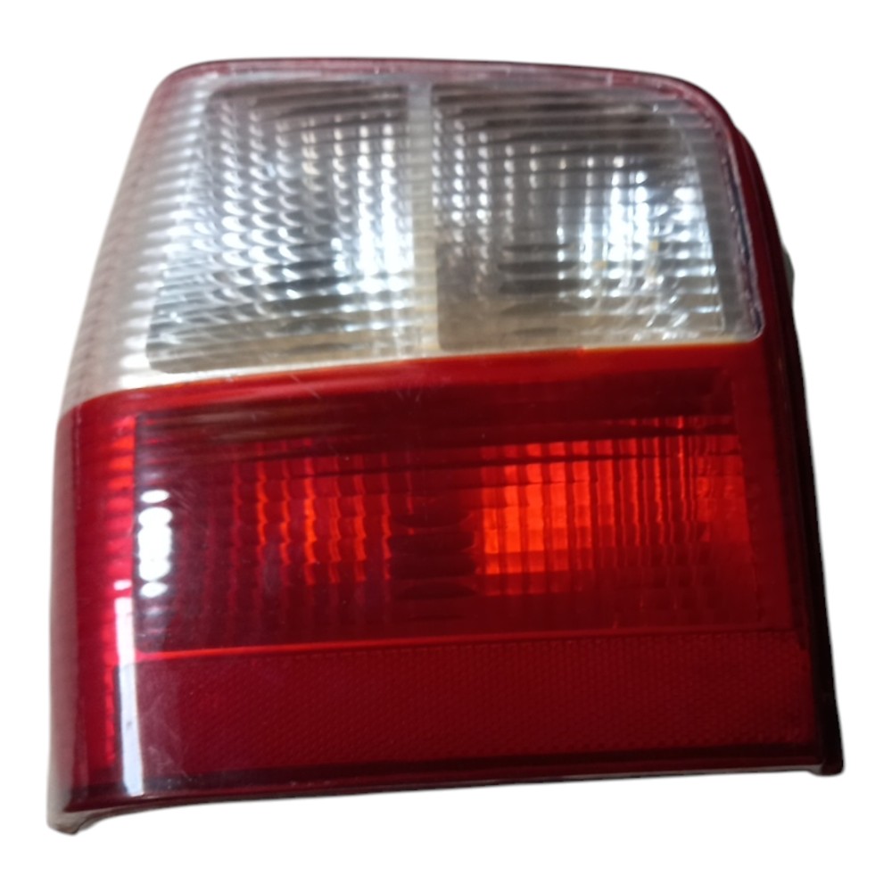 Lanterna esquerda Fiat Uno Mille 2006