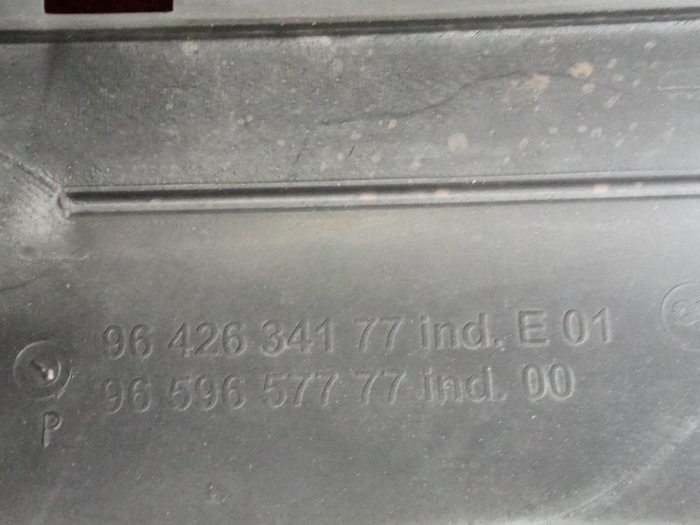 Parachoque Traseiro Citroen C3 2006 2012 Original 8