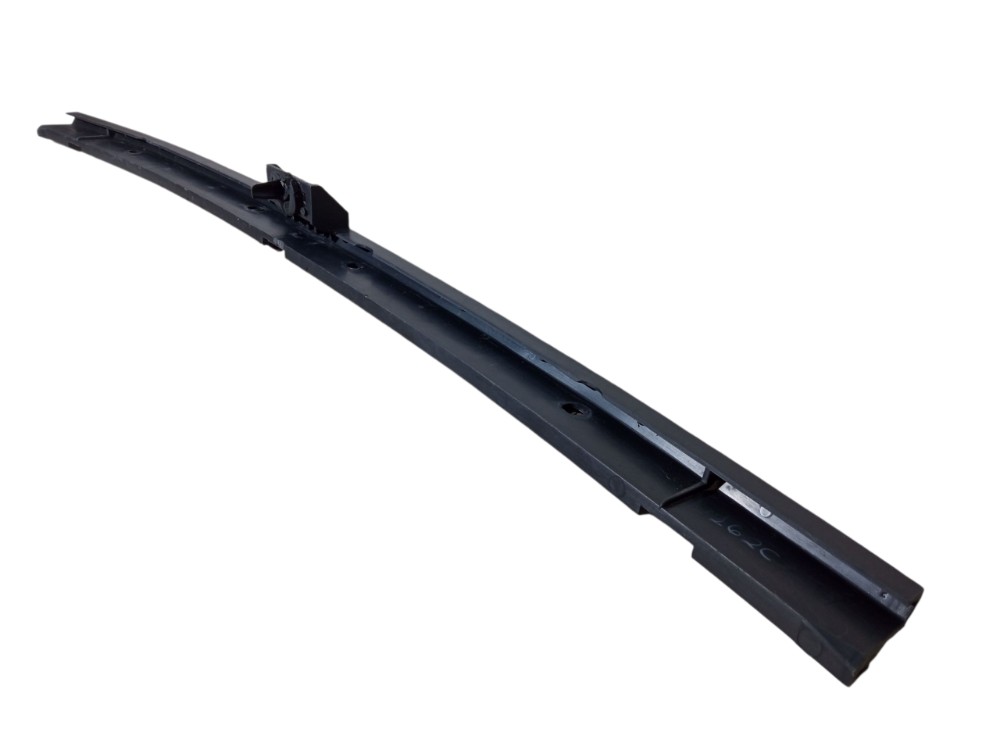 Suporte Guia Central Parachoque Traseiro Peugeot 207 2010 9