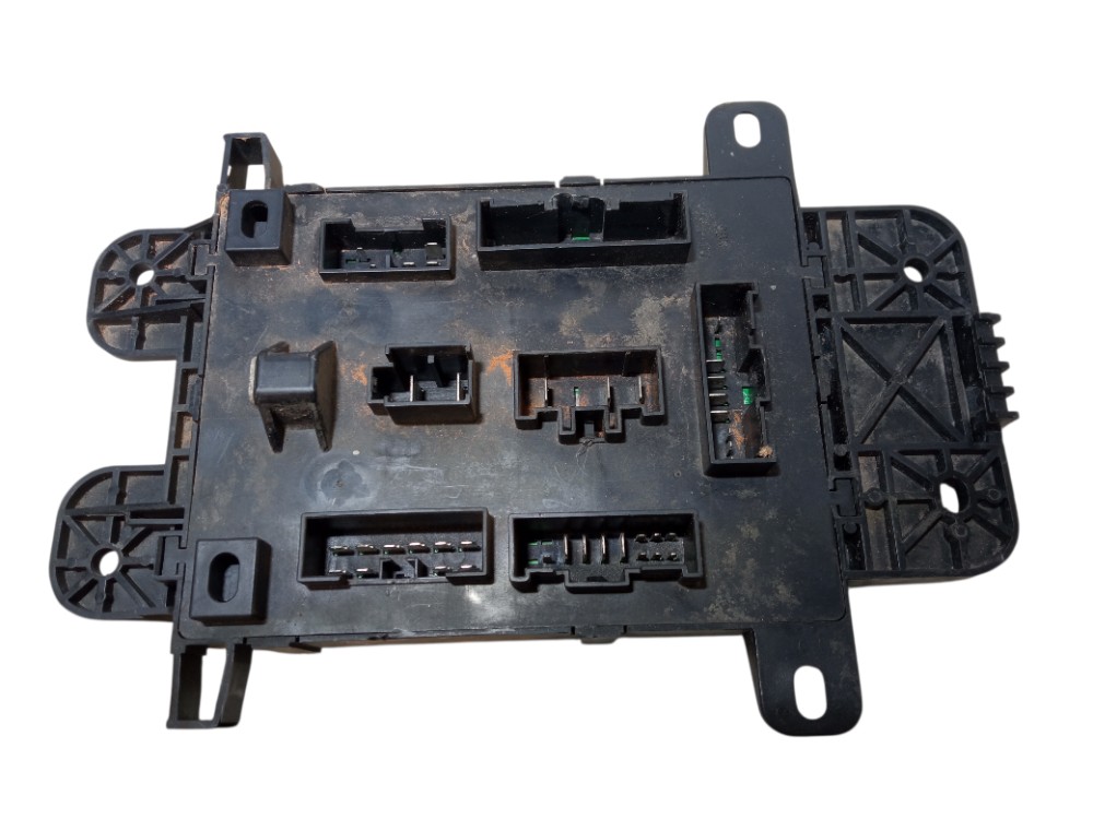 Modulo Caixa De Fusiveis Interna Chery Tiggo 2 2009 2012 2.0 5