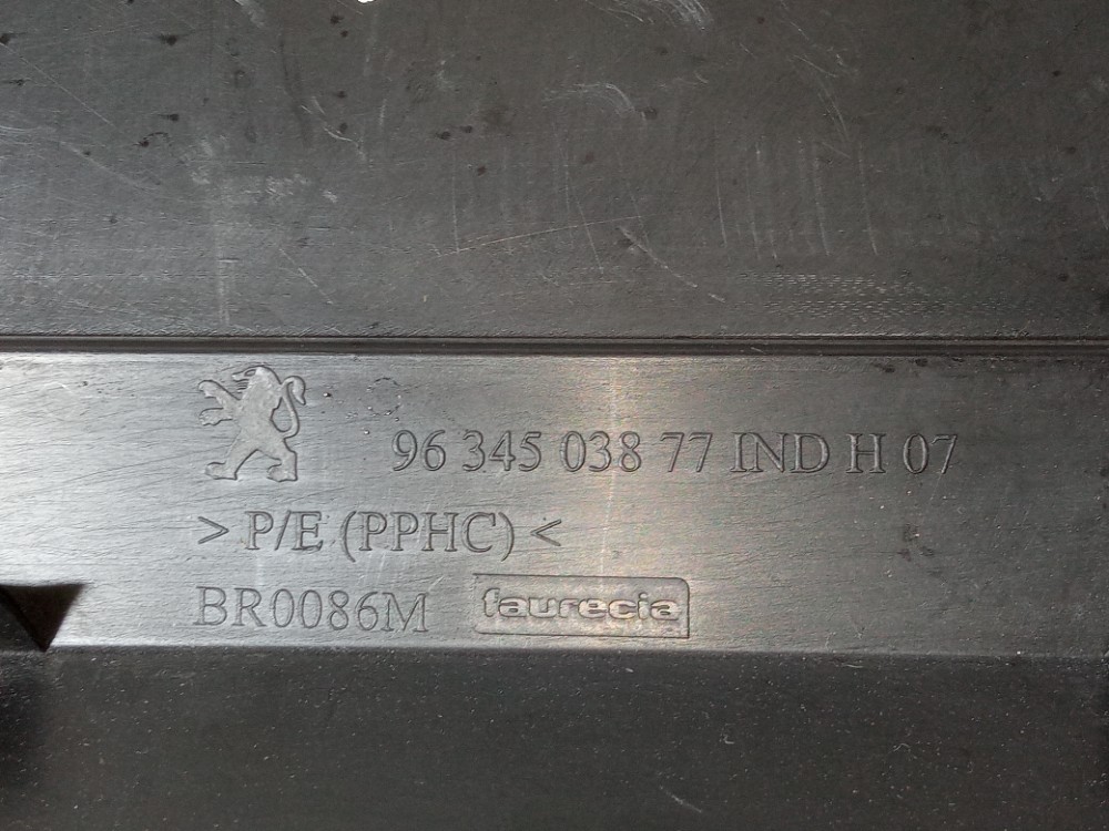 Tampa Porta Luvas Peugeot 307 2006 2012 Completo Original 7