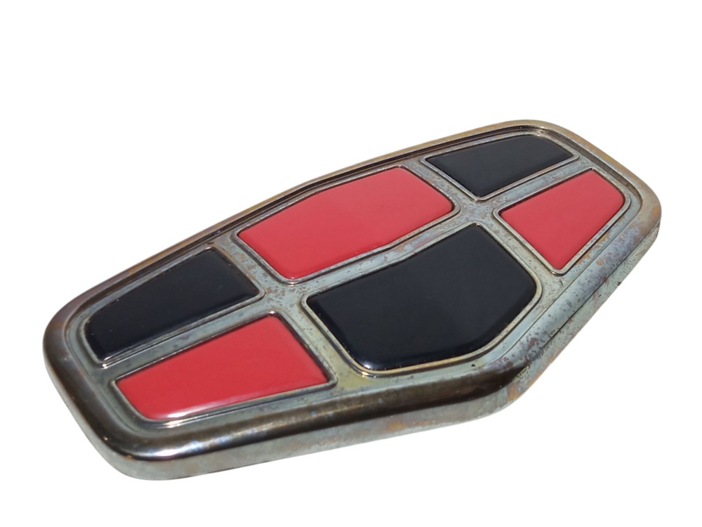 Emblema Logo Dianteiro Capo Geely Gc2 2015 1.0 Usado 4