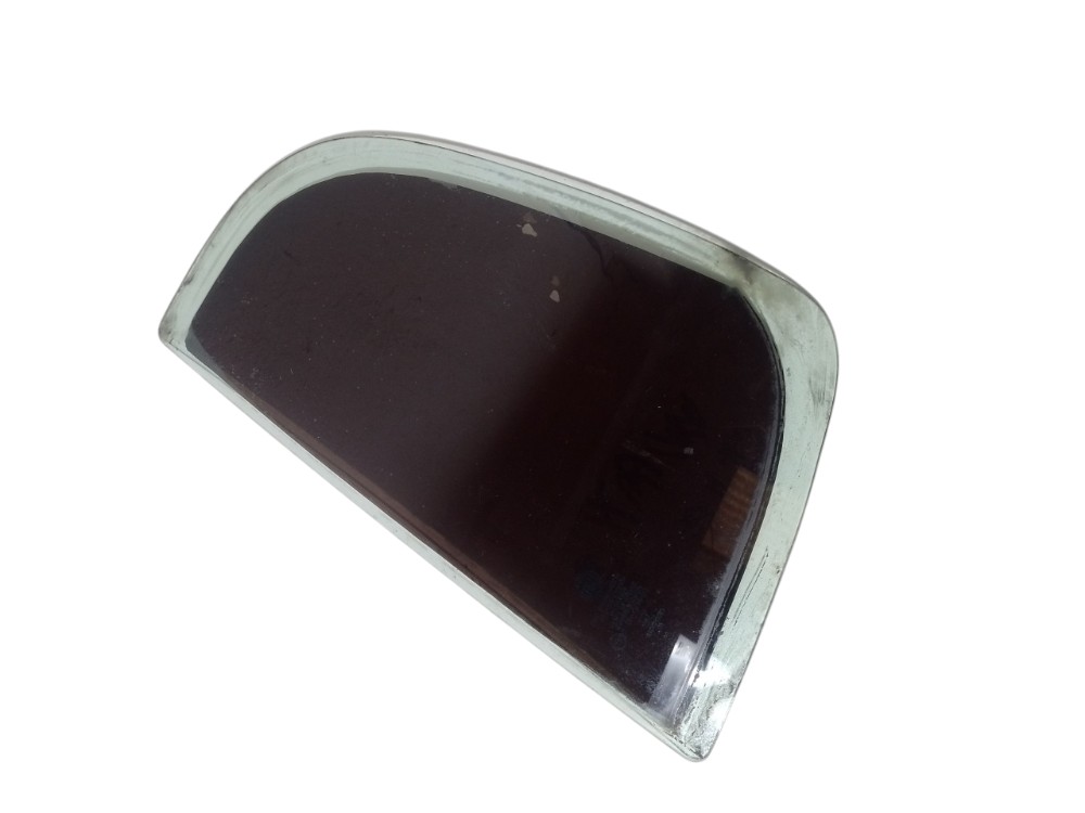 Vidro Fixo Porta Traseira Esquerda Fiat Uno Way 2012 2016 4