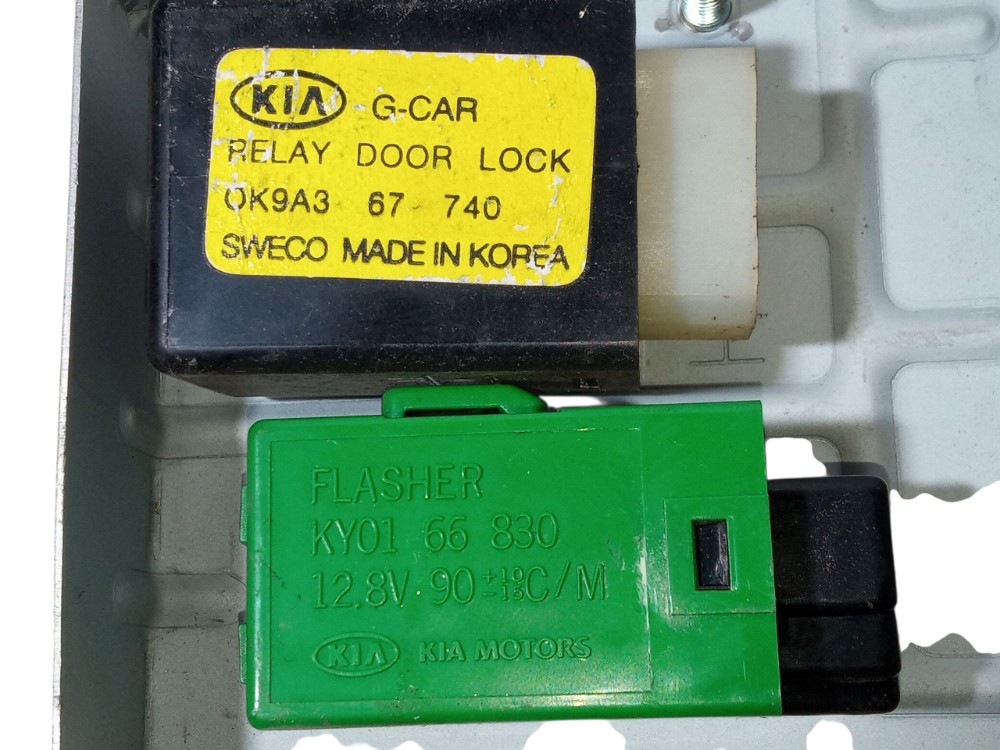 Suporte Modulo Rele Kia Shuma 98 99 2000 1.5 16v Original 2