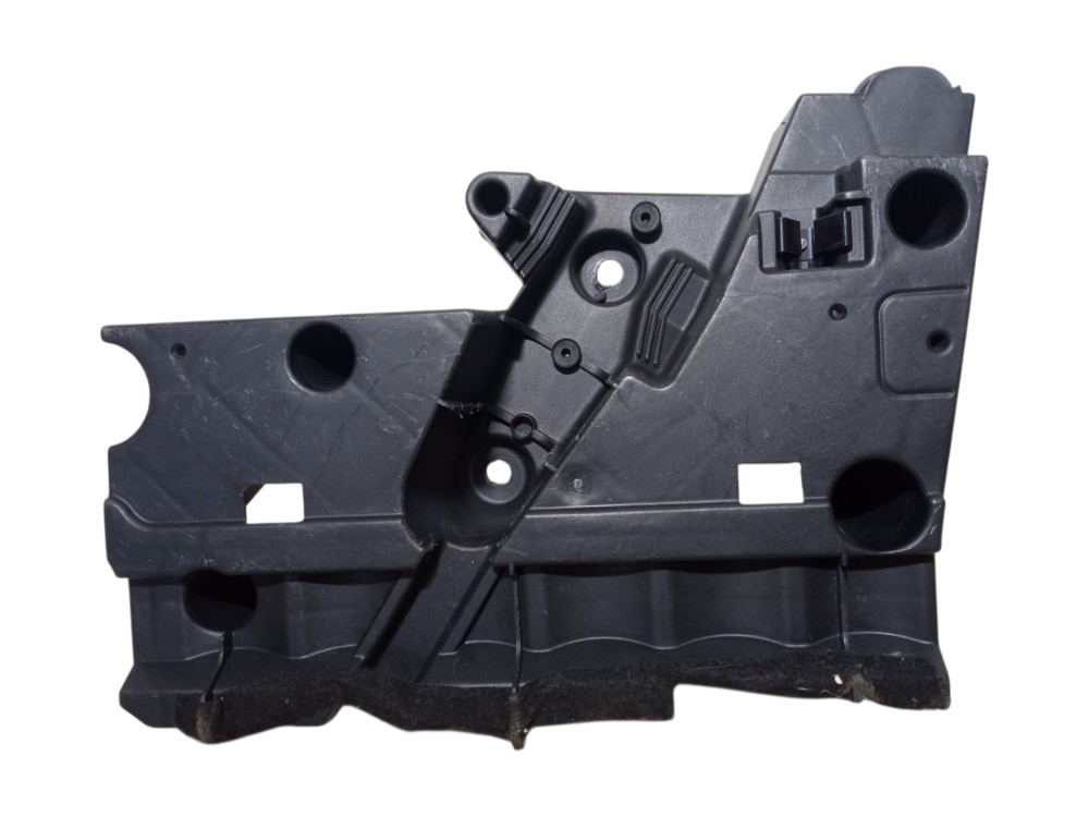 Suporte Plastico Esquerdo Porta Malas Bmw X5 2002 2006 1