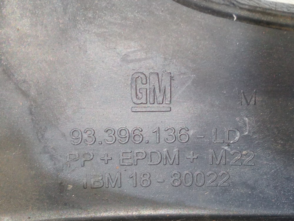 Moldura Paralama Aplique Traseiro Direito Gm Corsa 2002 2012 1 7
