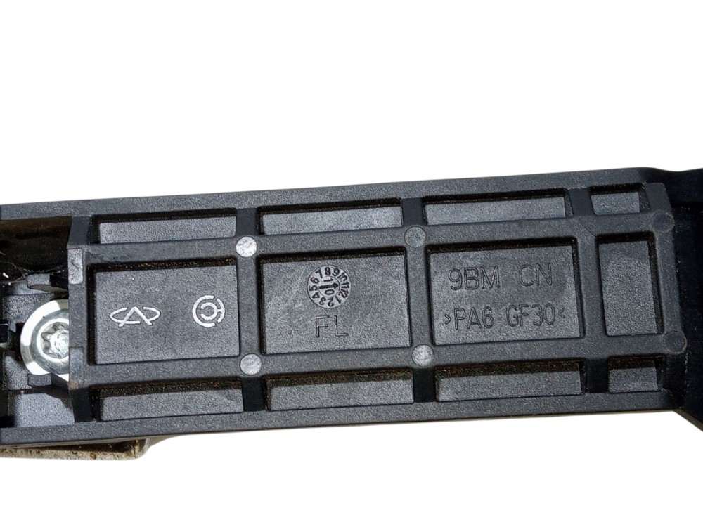 Macaneta Externa Dianteira Esquerda Chery Tiggo 2 2009 2012  Prata Dianteira 7