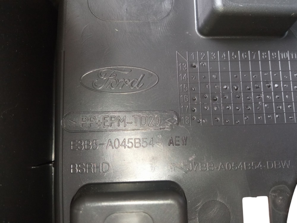 Moldura Acabamento Console Central Ford Ka 2019 2020 8