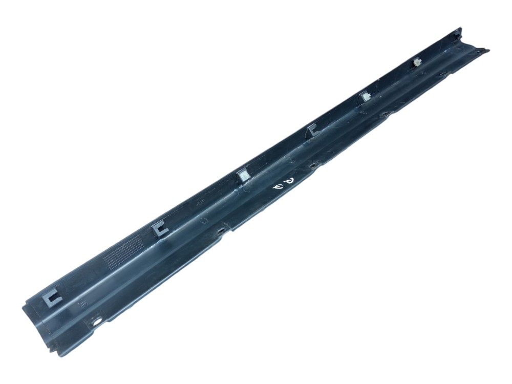 Spoiler Lateral Direito Acabamento Chery Qq 2011 2014 Usado  Preto 5