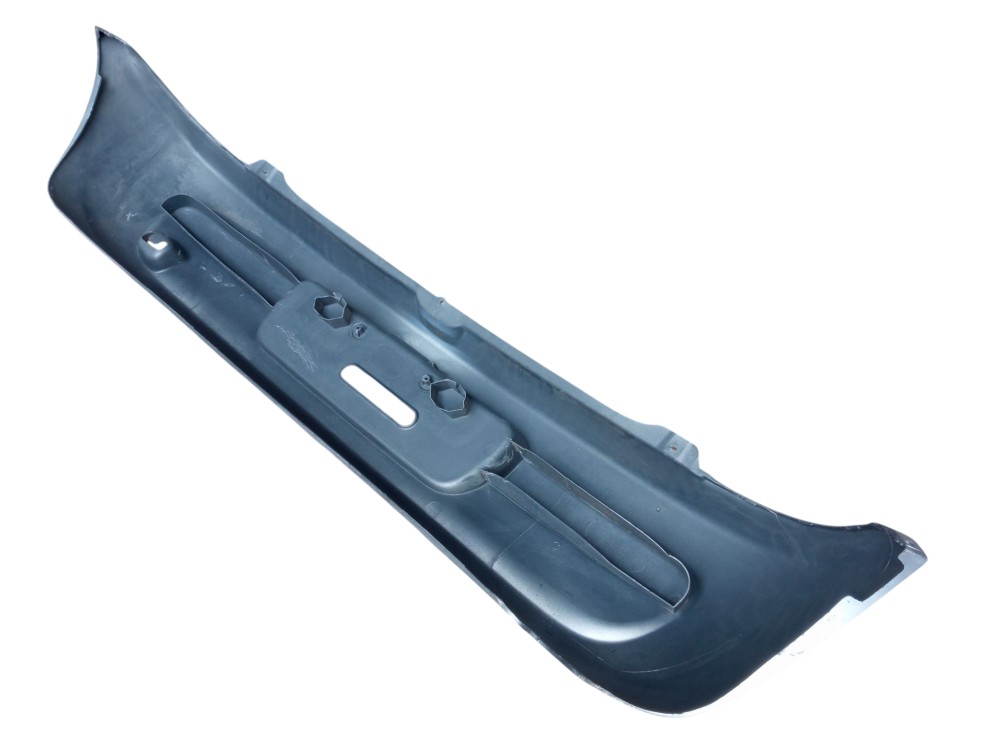 Grade Parachoque Traseiro Chevrolet Celta 2001 2006 Original Prata Brilhante 6