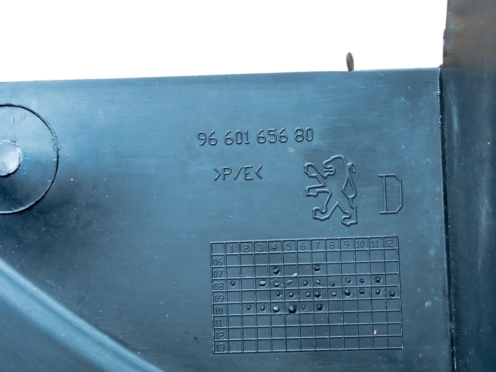 Parabarro Capa Roda Traseiro Direito Peugeot 307 2004 2012 6