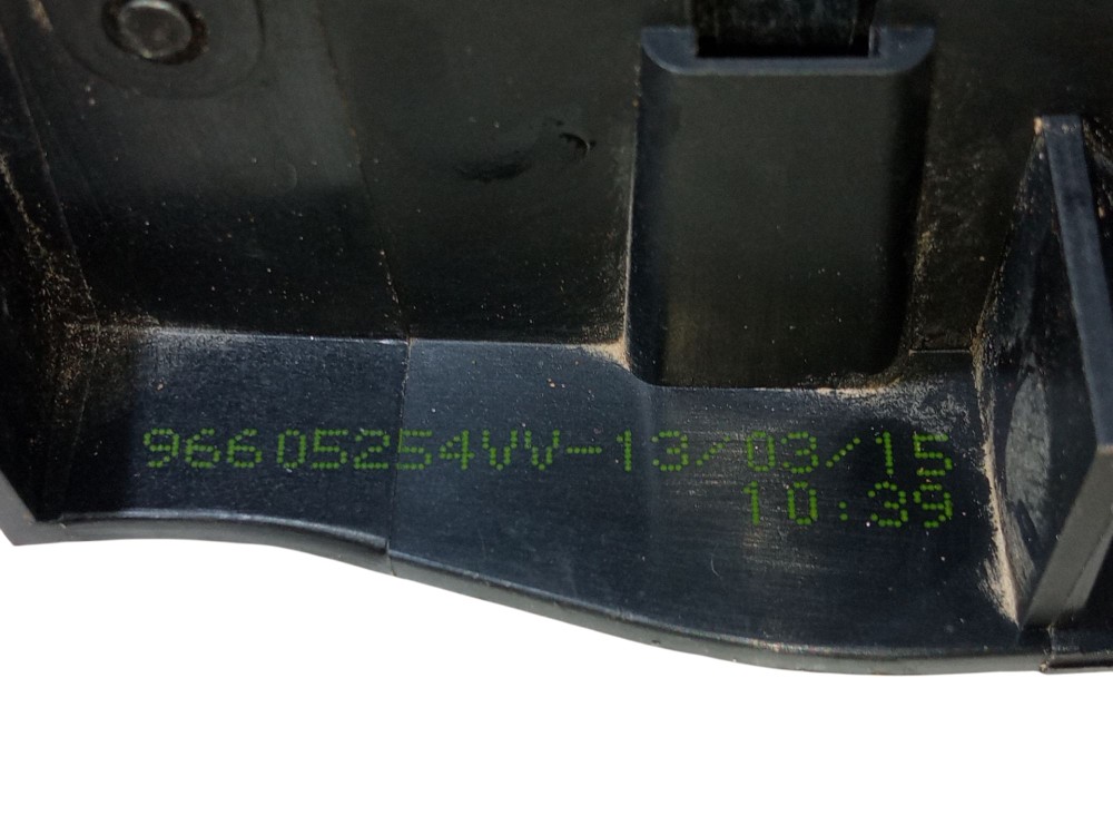 Macaneta Interna Dianteira Esquerda Peugeot 208 Citroen C3  Cromado Dianteira 7
