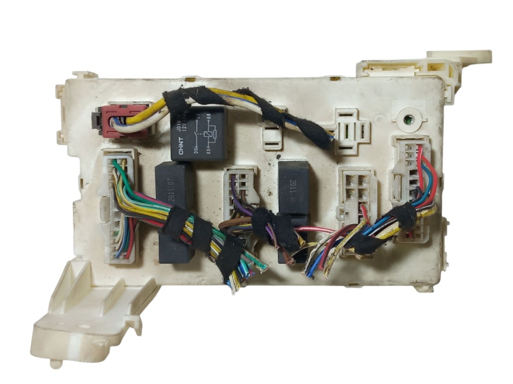 Caixa De Fusiveis Interna Rele Lifan 620 2009 2012 1.6 Usado 5