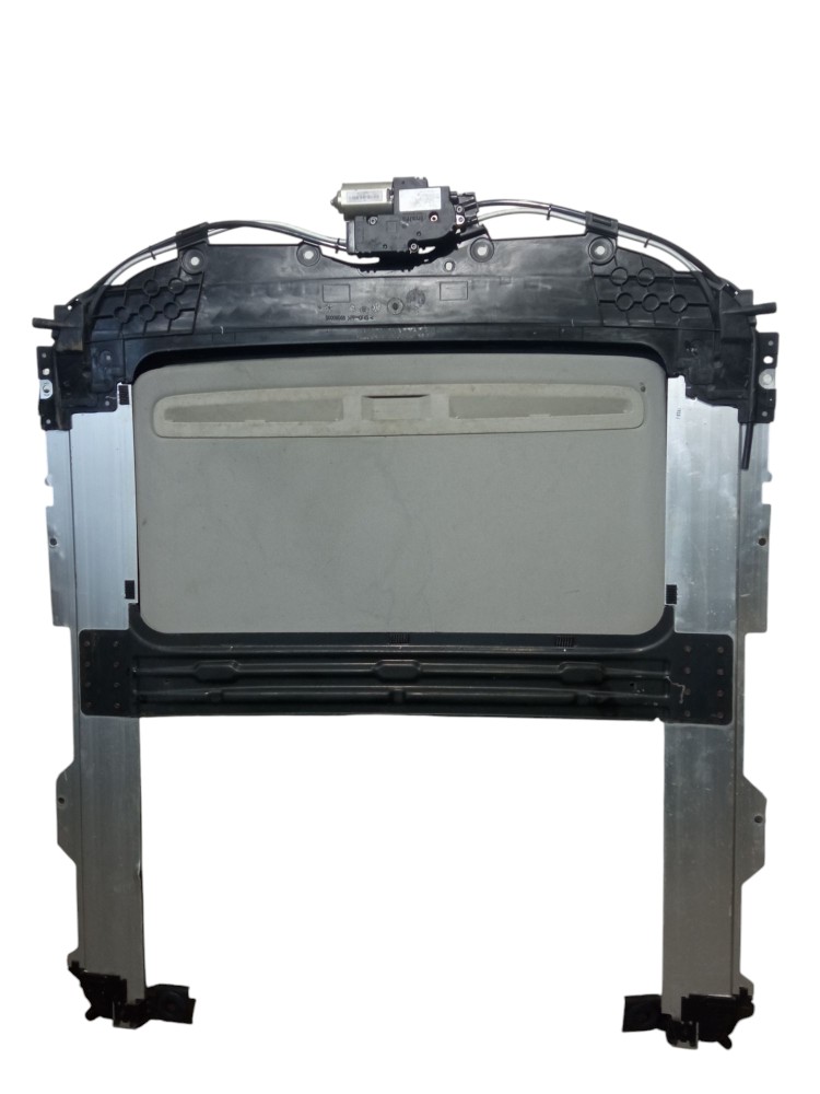 Motor Teto Solar Chevrolet Tracker 2017 2018 2019 Original 4