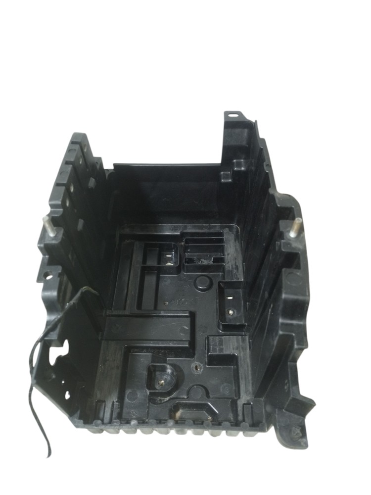 Caixa Suporte Bateria Ford Ka Sedan 2015 2020 1.5 Original 4