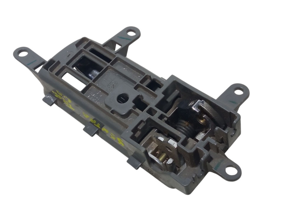 Macaneta Interna Traseira Direita Nissan Sentra 2008 2012  Cromado Traseira 6