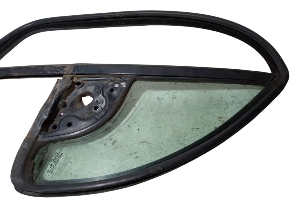 Vidro Fixo Porta Dianteira Direita Citroen C3 2006 2010 3