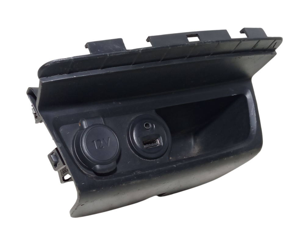 Moldura Painel Porta Objetos Entrada Usb Peugeot 208 2017 3