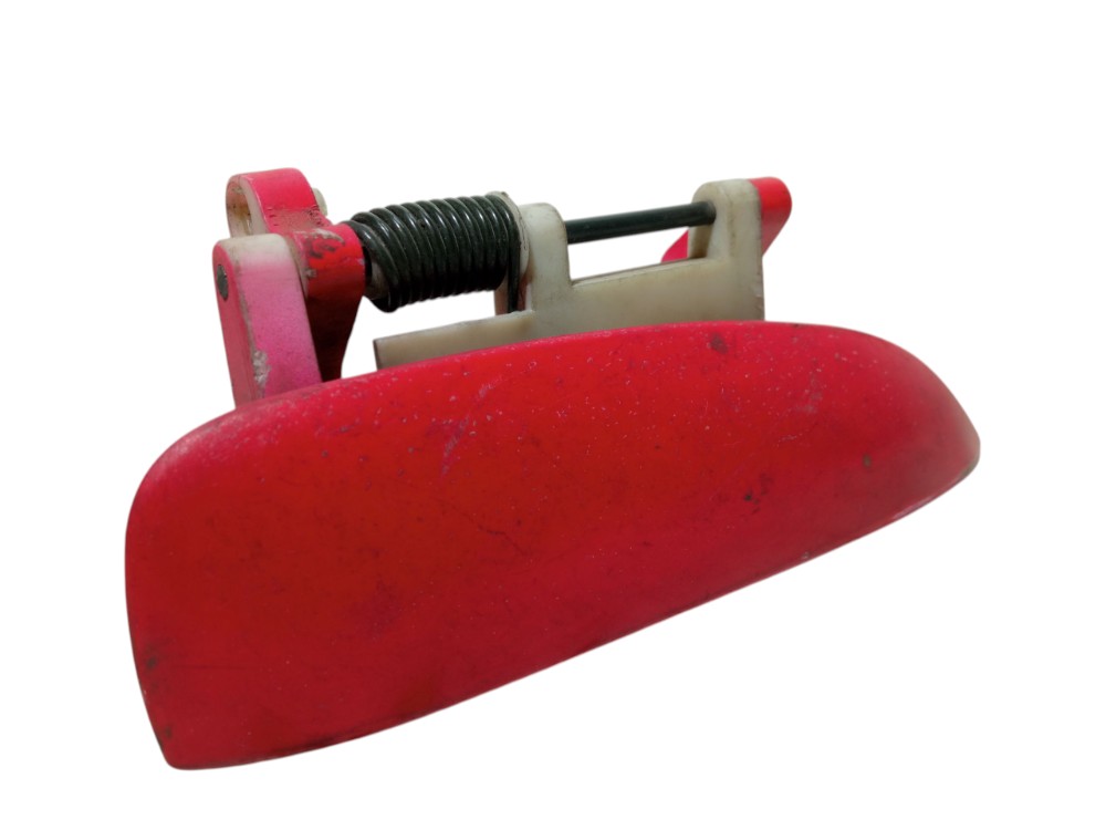 Macaneta Externa Porta Dianteira Direita Effa M100 2009 2012 Vermelho Dianteira 3