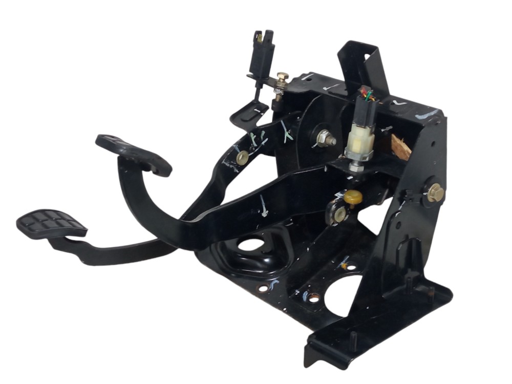 Pedaleira Pedal Freio Embreagem Chery Cielo 2010 2011 2012 3