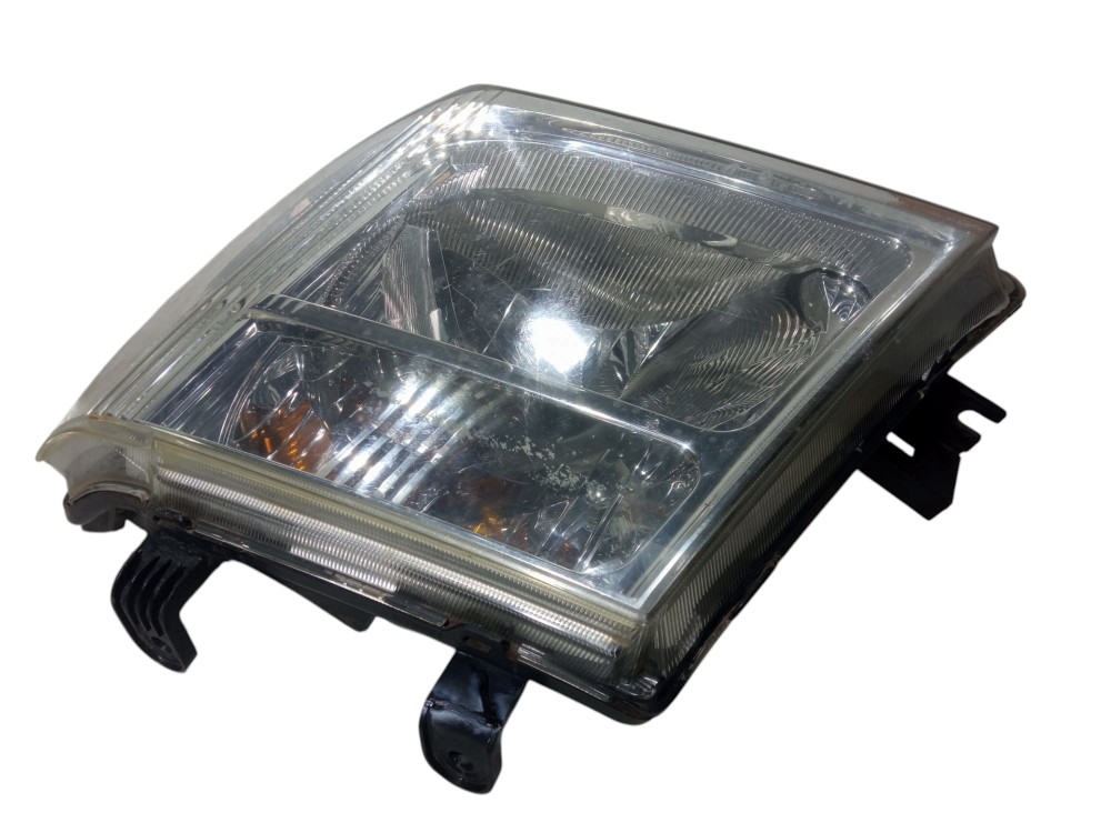 Farol Dianteiro Esquerdo Nissan Frontier 2008 2014 Original 4
