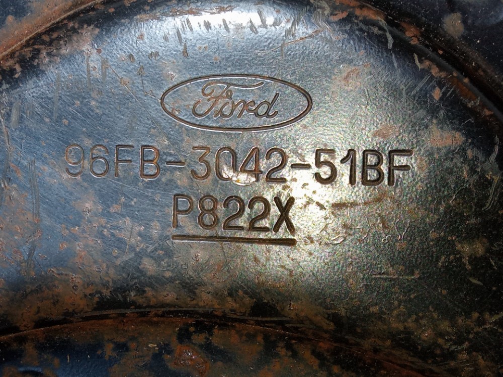Balança Bandeja Dianteira Direita Ford Fiesta Courier 97 02 2