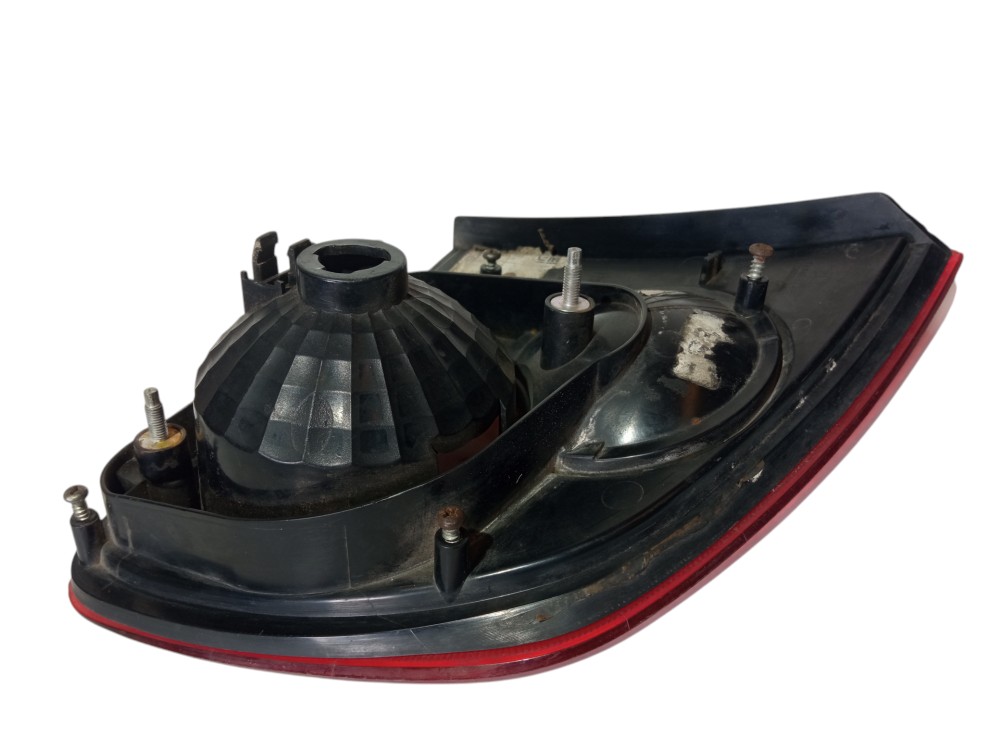 Lanterna Direita Tampa Traseira Gm Corsa Classic 2010 2016  Direito/passageiro Vermelho 5