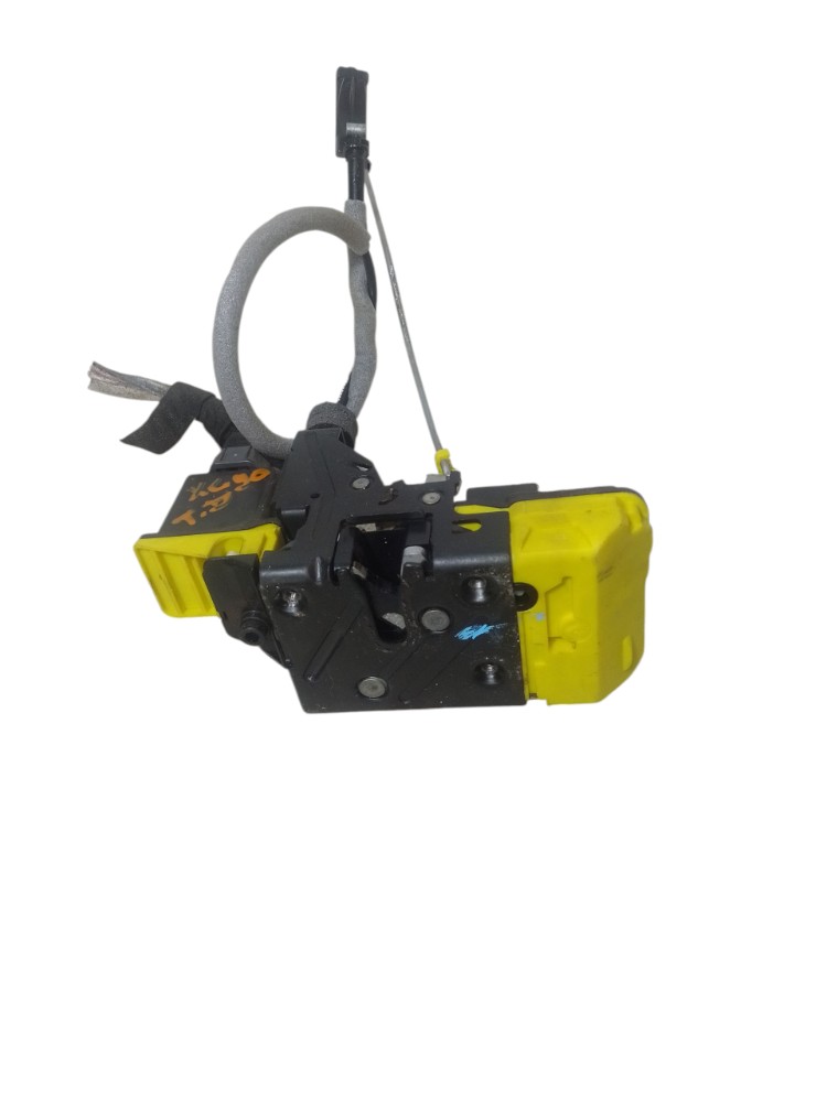 Fechadura Porta Traseira Direita Volvo Xc90 2004 2005 5