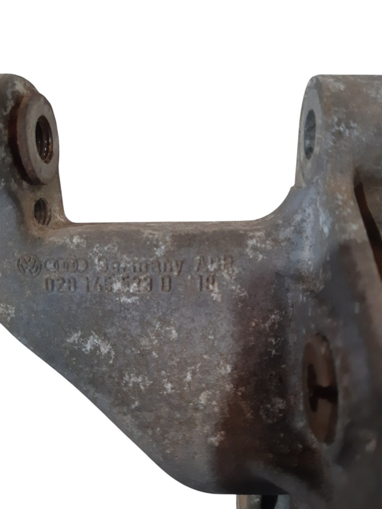 Suporte Bomba Direcao Hidraulica Golf  1994 1995 1996  1997 3