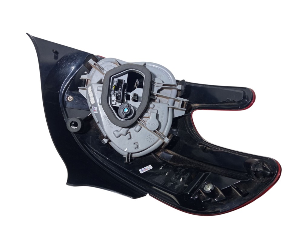 Lanterna Traseira Direita Peugeot 208 2013 2014 2015 2016  Direito/passageiro Vermelho 6