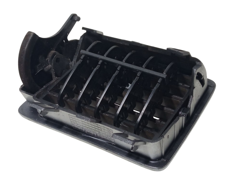 Moldura Difusor De Ar Lateral Direito Peugeot 307 Sw 2007 6
