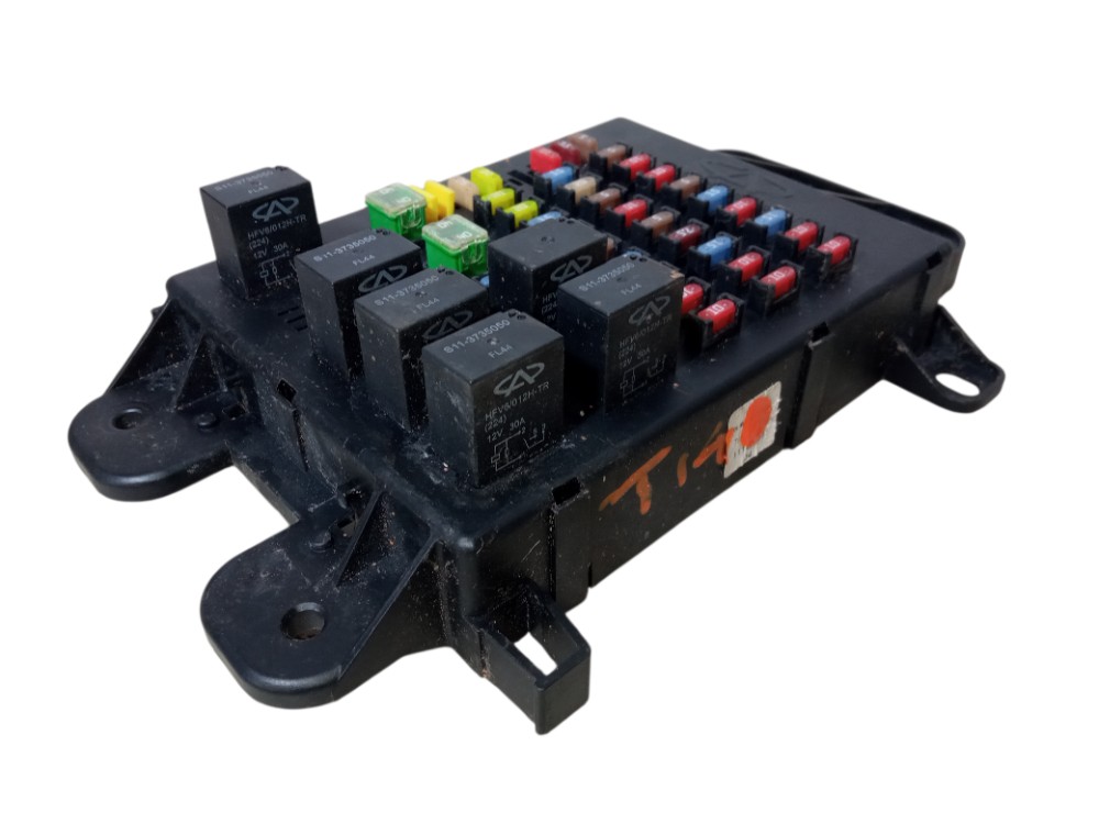 Modulo Caixa De Fusiveis Interna Chery Tiggo 2 2009 2012 2.0 3