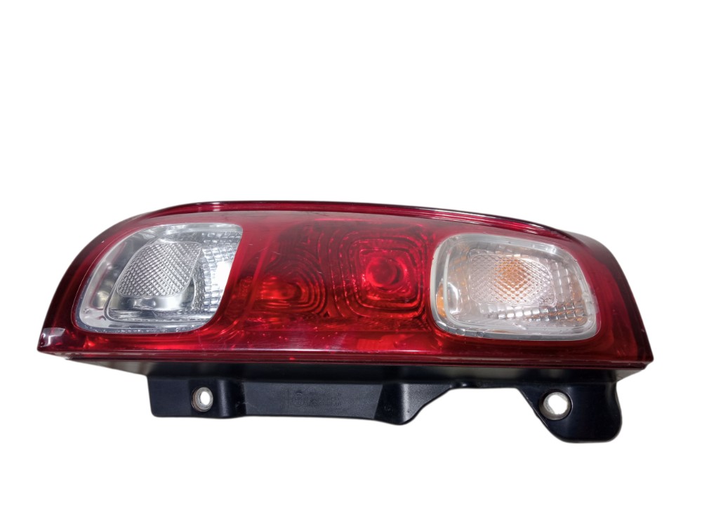 Lanterna Traseira Esquerda Uno Vivace 2012 2016 Original  Esquerdo/motorista Vermelho 4