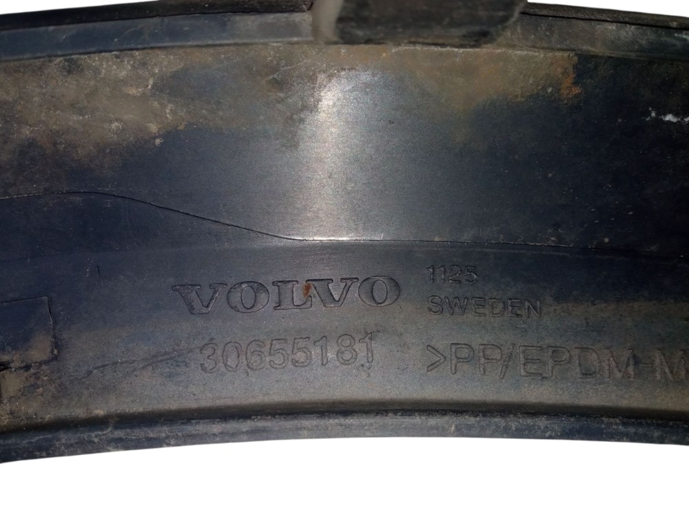 Aplique Paralama Dianteiro Esquerdo Volvo Xc90 2004 2005 T6 Preto 7