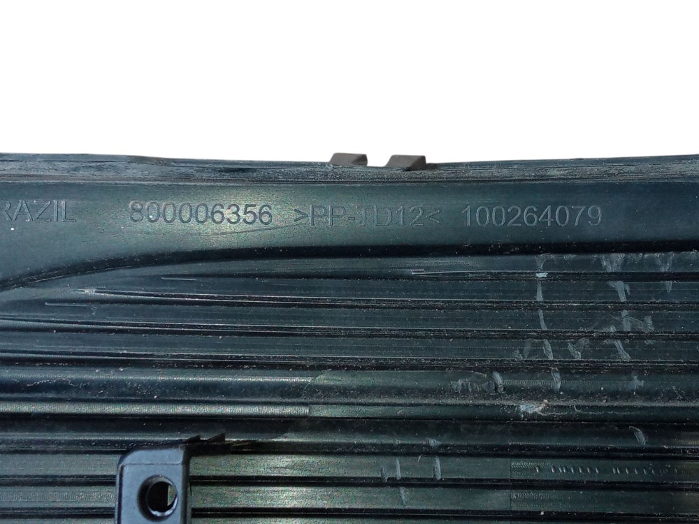 Spoiler Inferior Parachoque Dianteiro Fiat Fastback 2023  Preto 3
