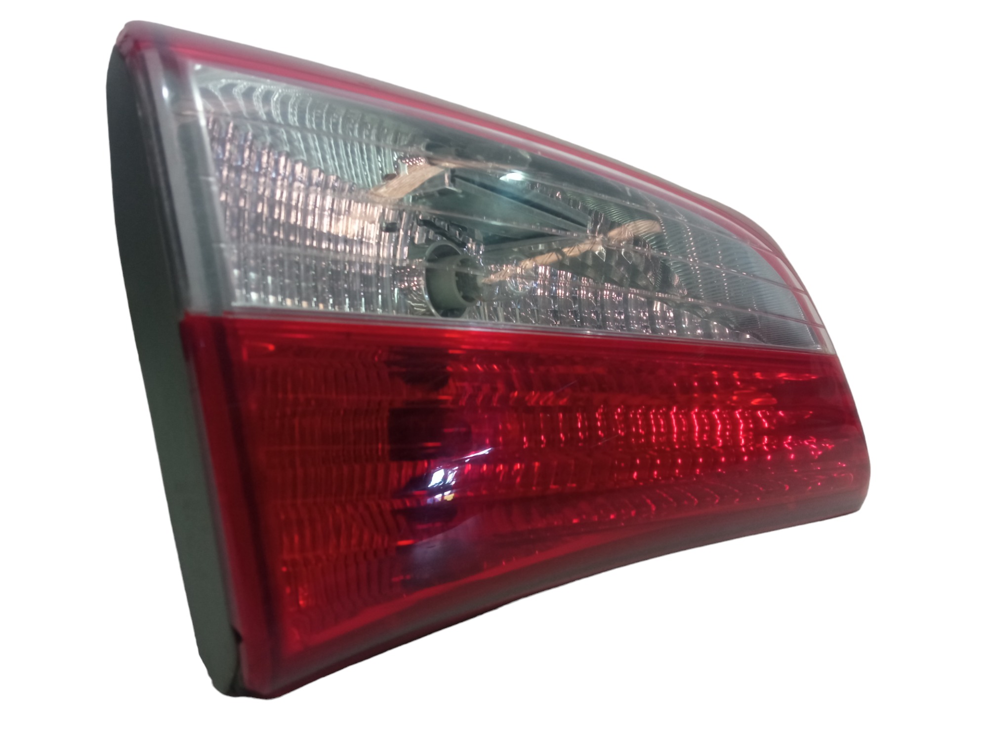 Lanterna Tampa Traseira Lado Esquerdo Hyundai Hb20 2013 2016 Esquerdo 3