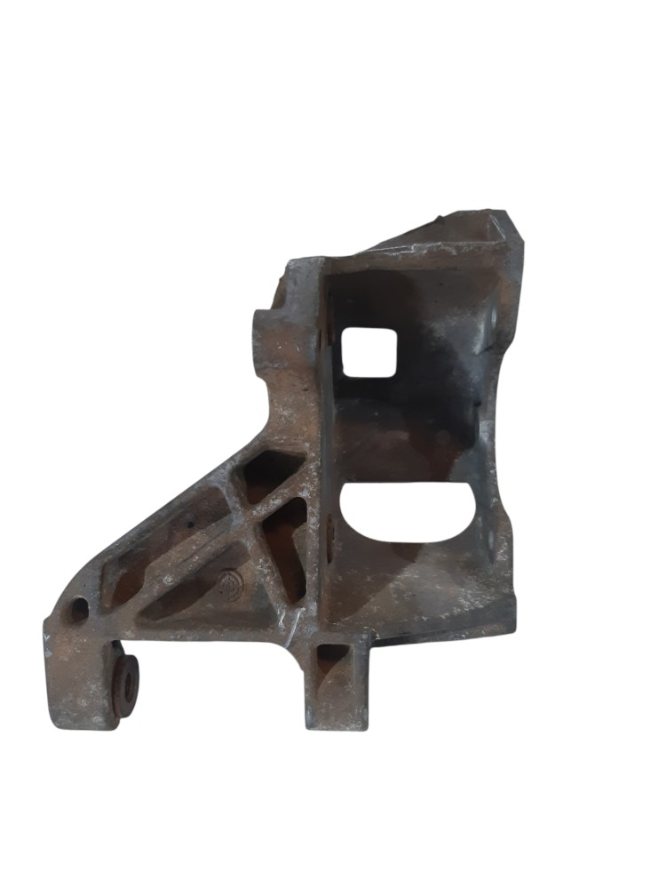 Suporte Bomba Direcao Hidraulica Golf  1994 1995 1996  1997 2