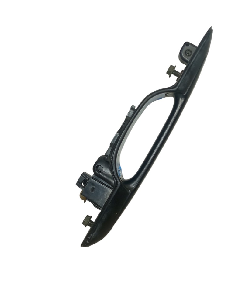 Macaneta Externa Traseira Esquerda Gm Tracker 2001 2009 2 0 Preto 4