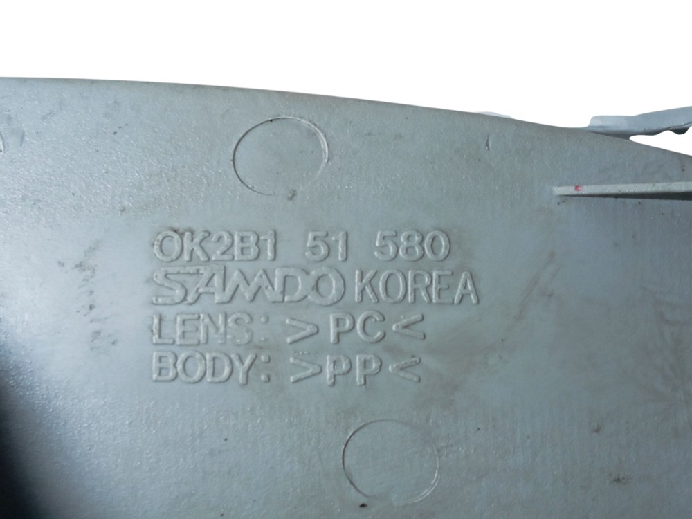 Moldura Break Light Luz Freio Kia Shuma 98 99 2000 Original 6