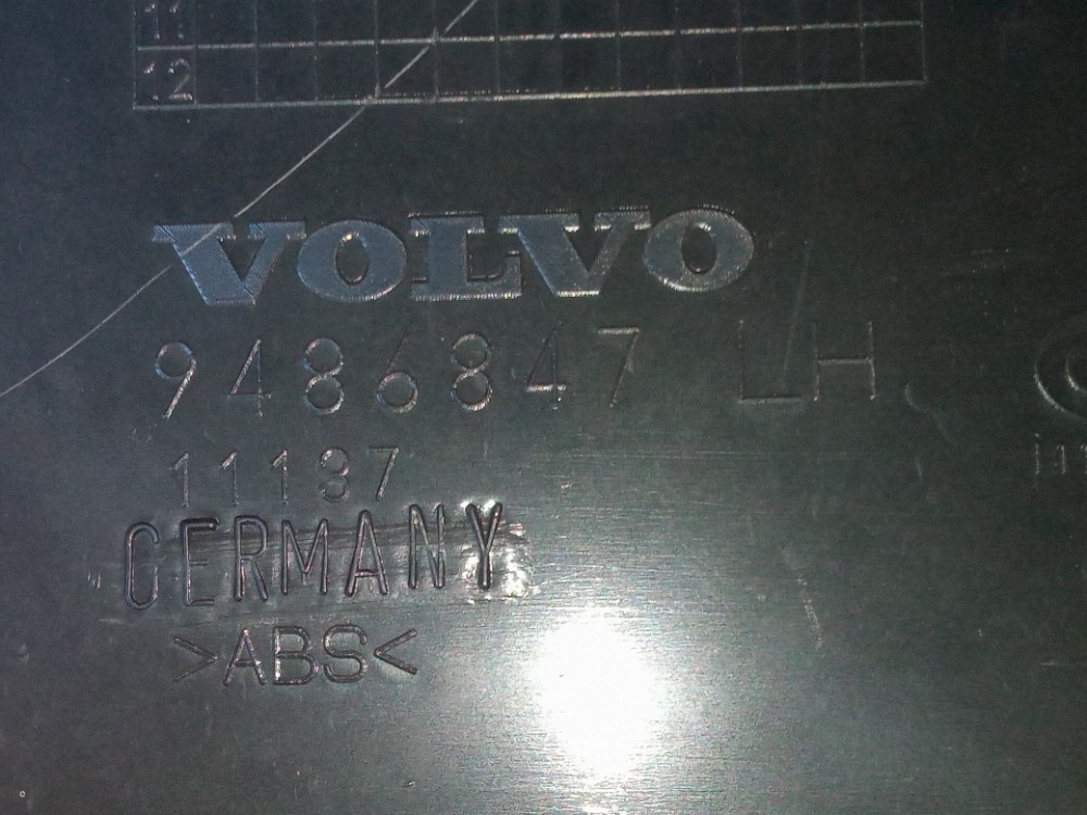 Acabamento Esquerdo Coluna Central Volvo S40 2005 2009 7