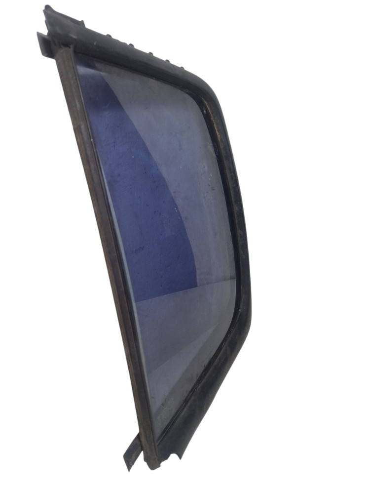 Vidro Fixo Porta Traseira Esquerda Renault Clio 2000 2008 4
