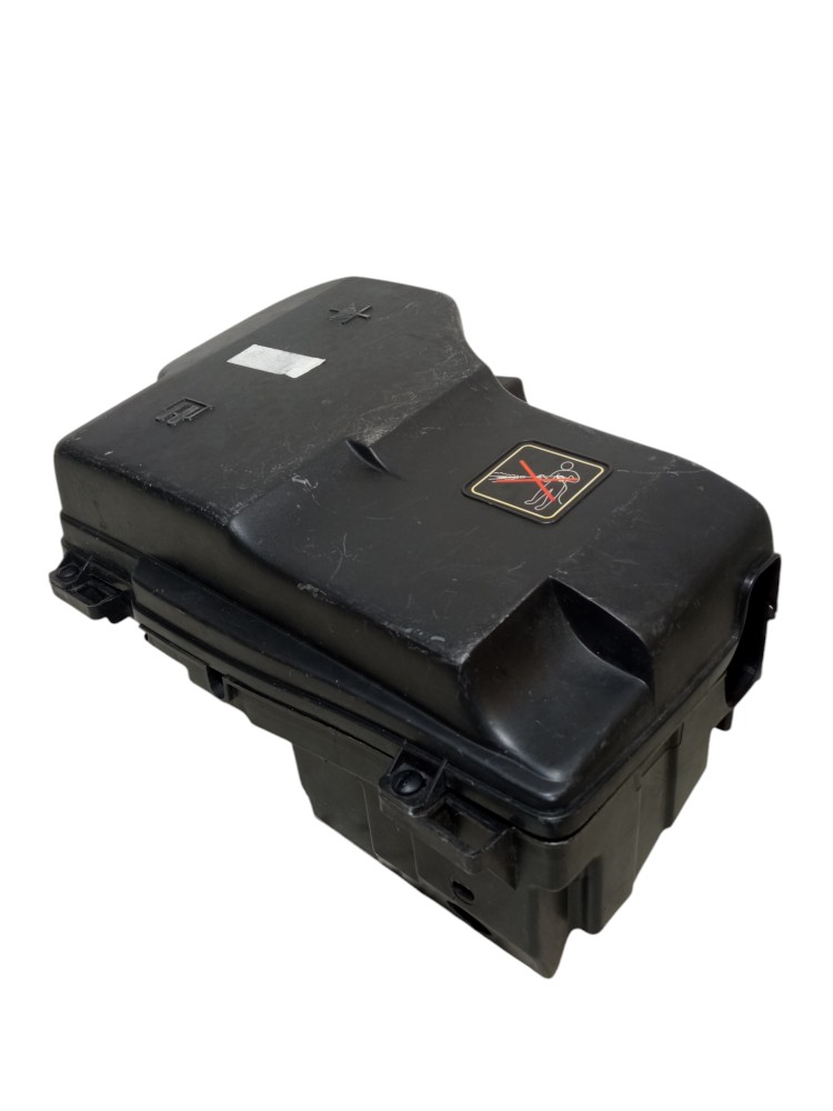 Tampa Caixa De Fusiveis Peugeot 407 Sw 2006 2009 Original 2