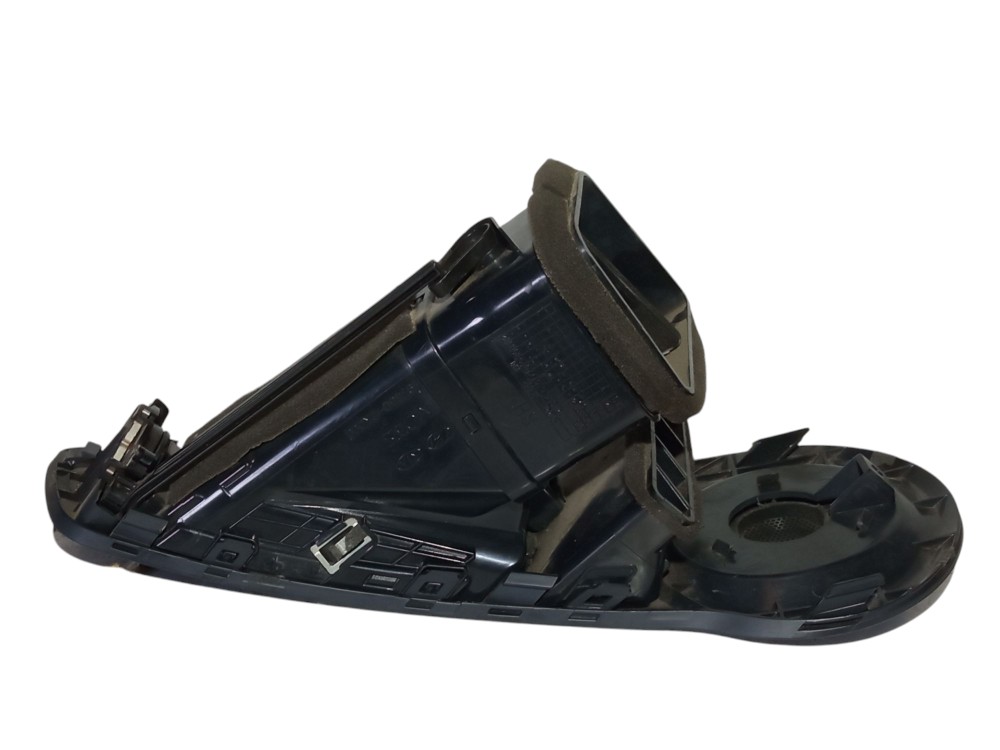 Moldura Difusor De Ar Lateral Direito Kia Soul 2009 2014 6